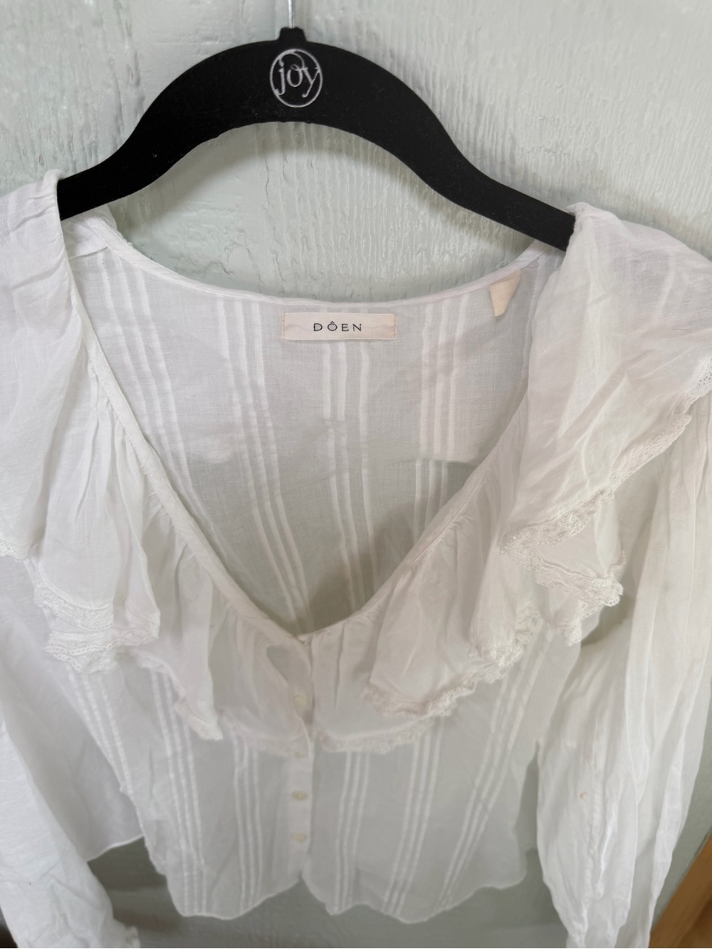 Doen Blouse - Picture 2 of 3